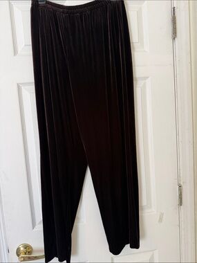R&M Richards by Karen Kwong Brown Velvet Pants Size 16W Elastic Waist